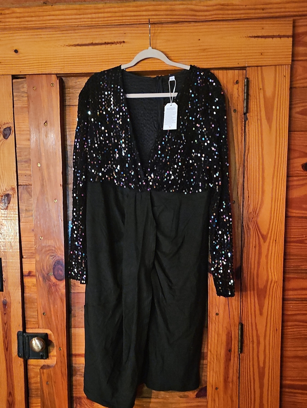 Black Sequin V-Neck Long Sleeve Women's Dress